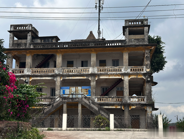 广西最长跨海大桥通车后，海军曾驻扎的隐秘小岛热闹起来