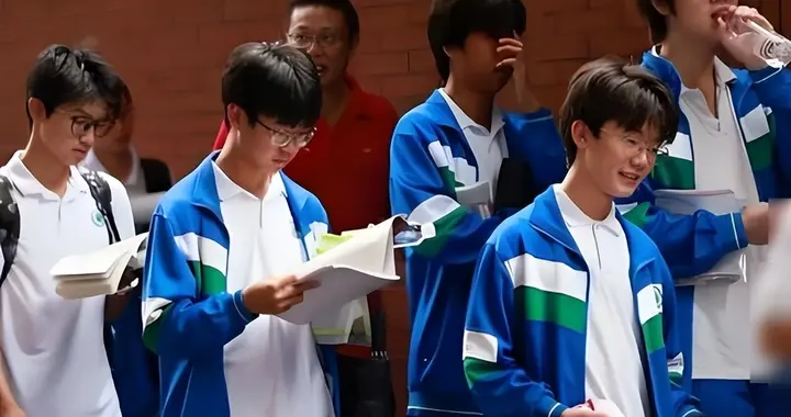 教育大局已定：2026年初中考高中将迎来3大变化，家长要早作准备