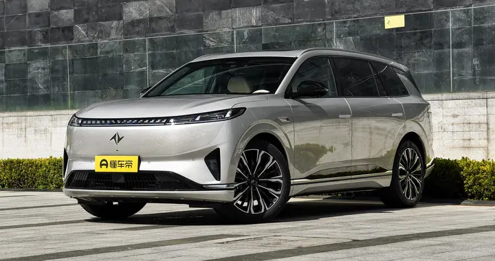 15万级SUV新标杆！家用SUV选购难题：东风奕派008就不一样