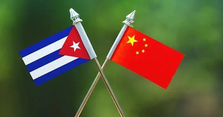 全世界都看走眼！被封锁多年的古巴，一口咬定中国才是真老大