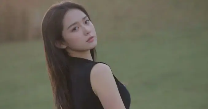 贵阳 90 后美女前台：拒 3 次包养，遭闺蜜背刺，凭啥逆袭成副总？