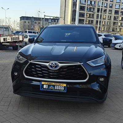 挣不着就白嫖：我上一台车当时买的是卡罗拉