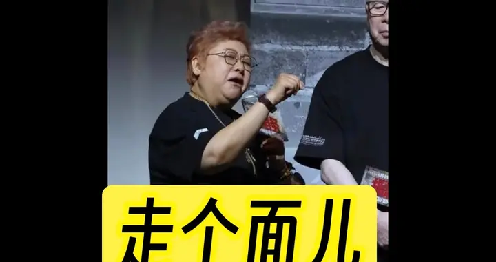 韩红的“面”不能走！冯小刚电影一直夹带私货，《抓特务》夹了啥