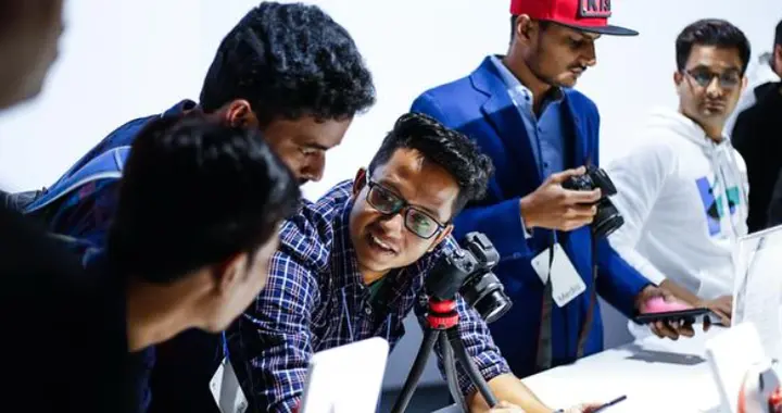 印度人喜欢的手机变了：苹果在当地只排第5，三星已下滑到第二