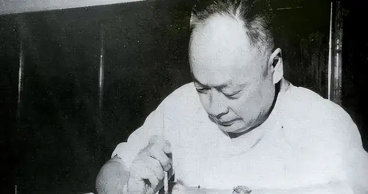 1949年陈毅当上海市长，有人提议禁娼，陈毅说：这会让30万人失业