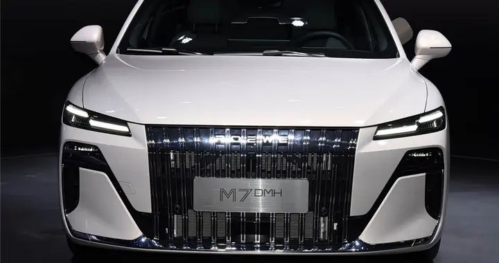 销量暴跌，8.58万起的荣威M7 DMH，还是成不了爆款？