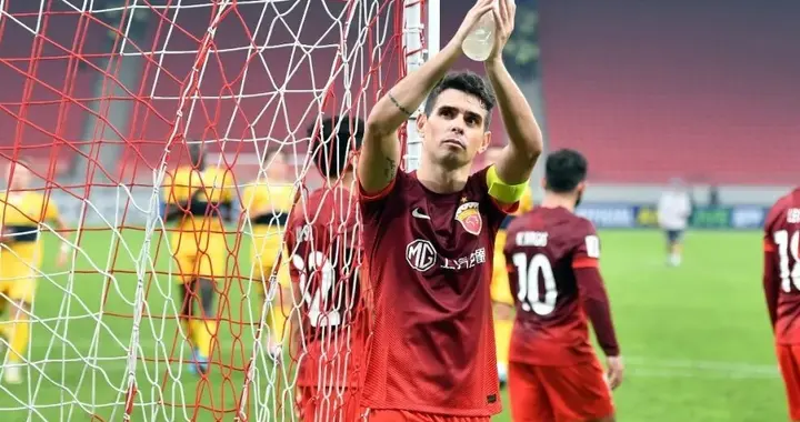 奥斯卡：从中超传奇到悲情退役，一位金元时代巨星的谢幕