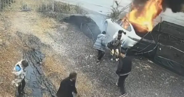 砸窗救3人后续：救人者成肇事者，申报见义勇为遭拒！