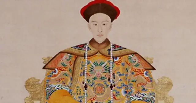 光绪真没照片？AI修复偷拍影像，常服龙纹暴露身份，原来他长这样