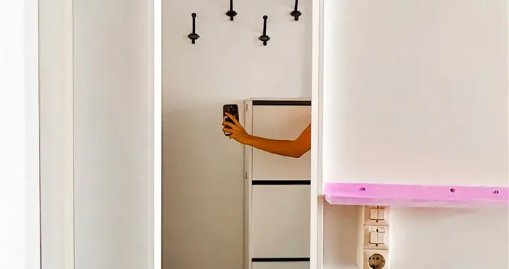 刚毕业的她买下19㎡蜗居自住，旧家具刷漆穷装后，网友：太好住了