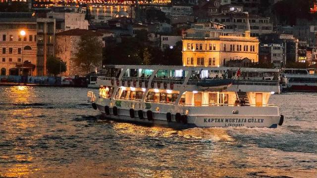 小理寺老卿：《华尔街日报》报道称：由阿巴