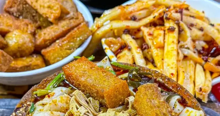 8种主食掺一起炒，河南人的“顶级碳水”香晕了！