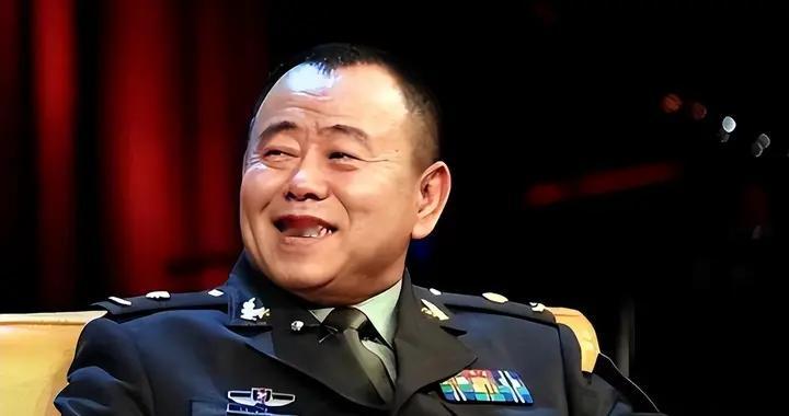 4个老婆，全家移民，享受正师级待遇，潘长江身上哪个标签是真的