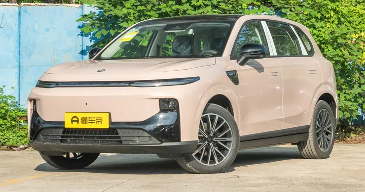 试驾零跑B10 2025款510舒享版，综合实力均衡，家用代步合适不？