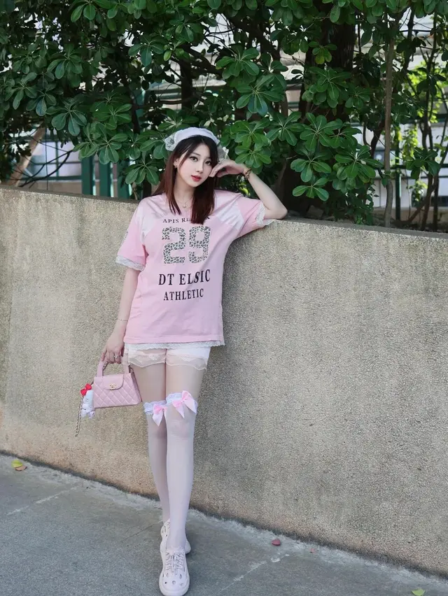 清纯甜美，阳光明媚的时尚魅力