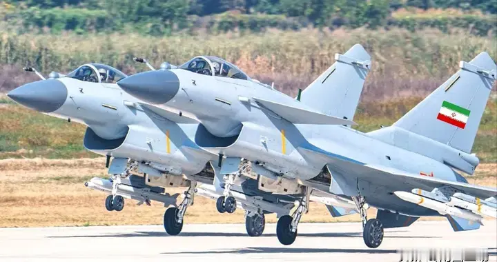 后悔也晚了！航母逼到家门口，伊朗却发现苏35红旗9歼10还未到位