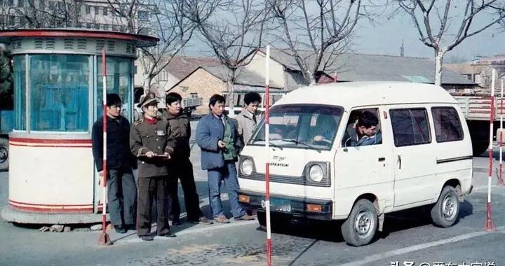 30年前的汽车，技术落后、配置低，为何有些人却很怀念？