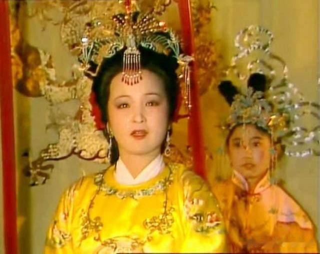 白茫茫一片真干净，贾家为何败得如此彻底？元妃省亲给出答案