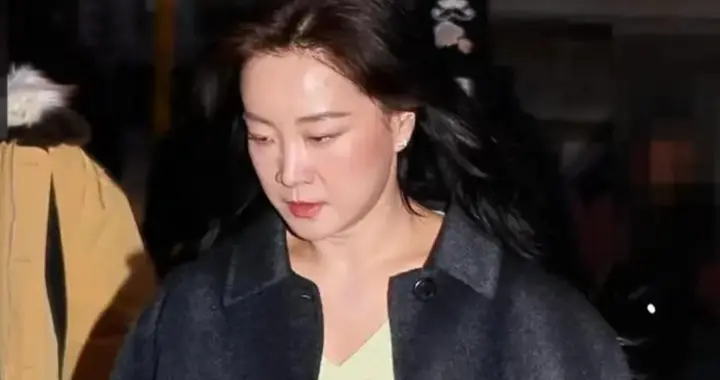 雷佳音没撒谎！退出春晚、解散公司、性格大变的贾玲，证实他的话