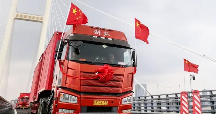 中朝大桥通车当日，韩国不愿只能旁观，也有意跟中国更进一步