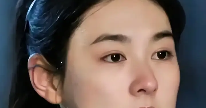 继韩沛颖直播翻车后，韩安冉怒撕济公4制片人，内娱一天两场大戏