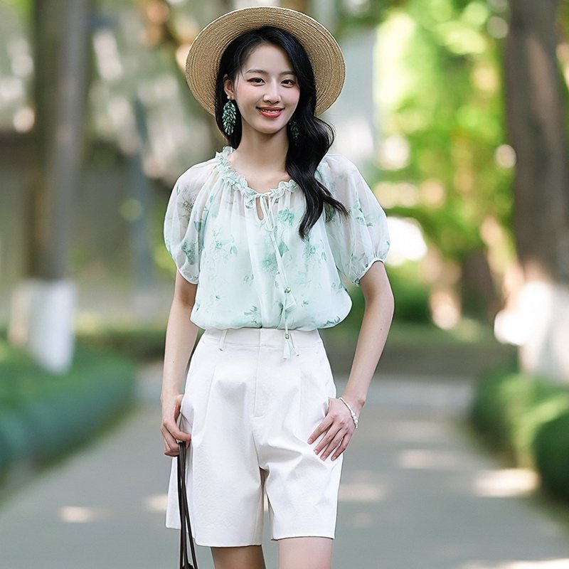衣香丽影绿色碎花宽松遮肚子上衣雪纺衫