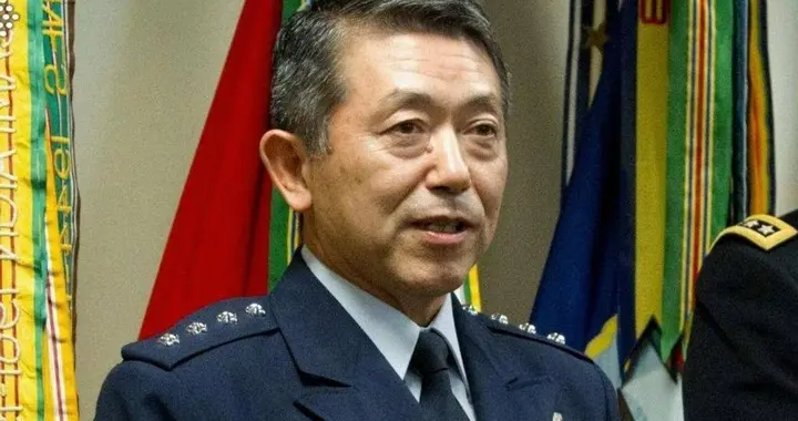 日本硬扛38天，中国发出第一道制裁令，高市的结局也早已注定？