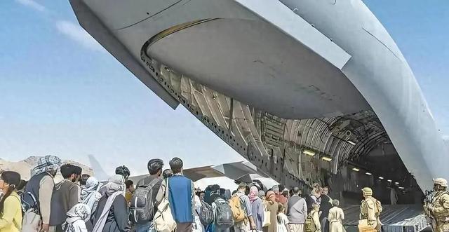 美国紧急撤侨，局势彻底失控！中国部队力挽狂澜彰显强国风采