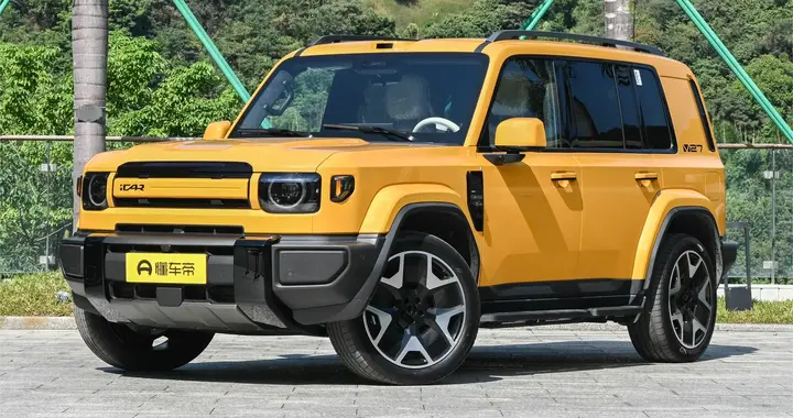 家庭硬派SUV iCAR V27正式上市！到店试驾感受大空间与全能实用表现
