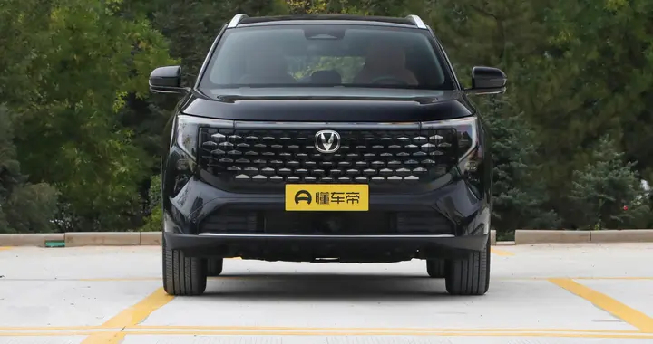 长安第4代CS55PLUS零百 7.9s 还喝 92 油，油耗还低