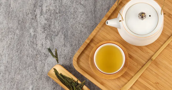 肿瘤科主任痛心：这种"趁热吃"的习惯，正在悄悄毁掉你的食道