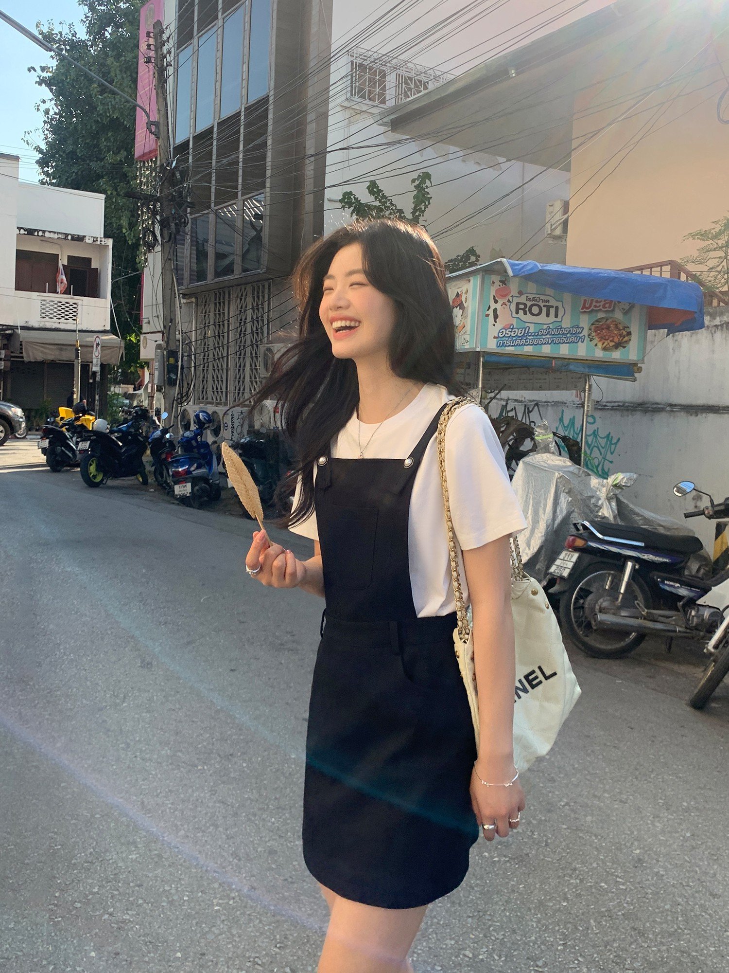 pusumede黑色小香风收腰连衣裙女