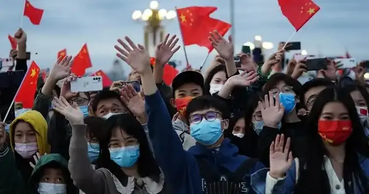 30万亿砸向普通人！2026两会定调：不再只修路盖楼，国家要投资你