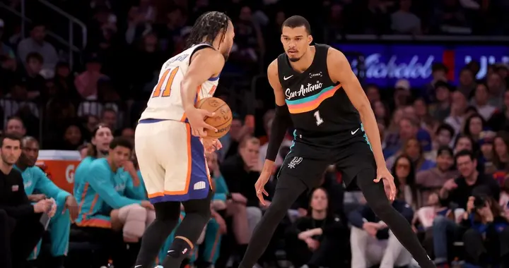 仅22岁就创下NBA4大历史神迹！上帝是多偏心，造出文班这样的怪兽