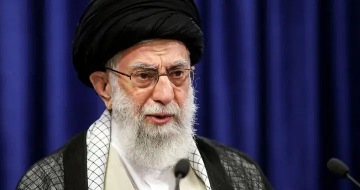 美伊战争炮火背后有玄机，权力争夺大戏开始，美国扶持傀儡政权