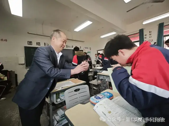 南漳县徐庶学校：“体验式”教学让物理课堂“活”起来