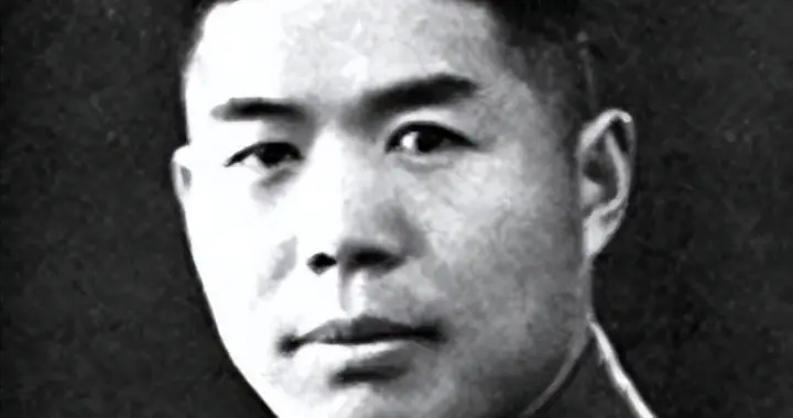 重庆解放，刘伯承下令务必找到一国军中将：他是解放第一功臣