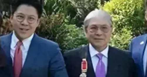 朱玲玲果然变脸了，霍震霆回应大婚仅2天，两个细节暴露霍家处境