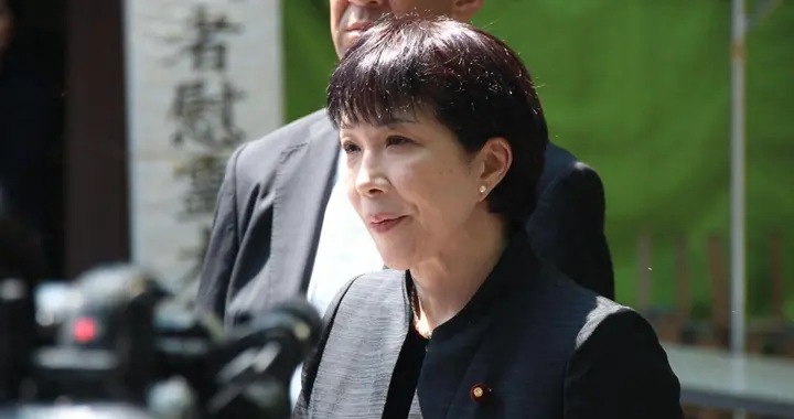 丑态毕露！白宫热舞遭日网群嘲，一纸旧决议竟被吹成外交大胜