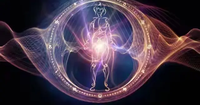 能量状态高的人很吸引人，一定要大胆一点