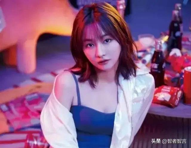 电竞圈女神：韩懿莹