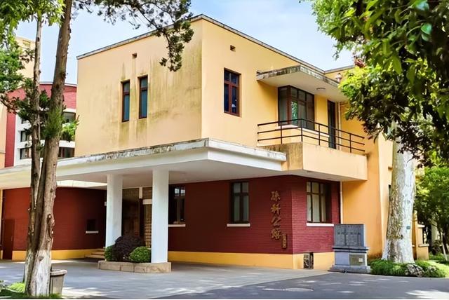 孙中山孙女回南京，发现父亲故居被许世友改造成农场，她有何反应