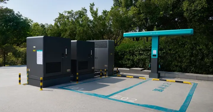 高速服务区闪充站建设提速，2026款海狮06EV首批车主实测