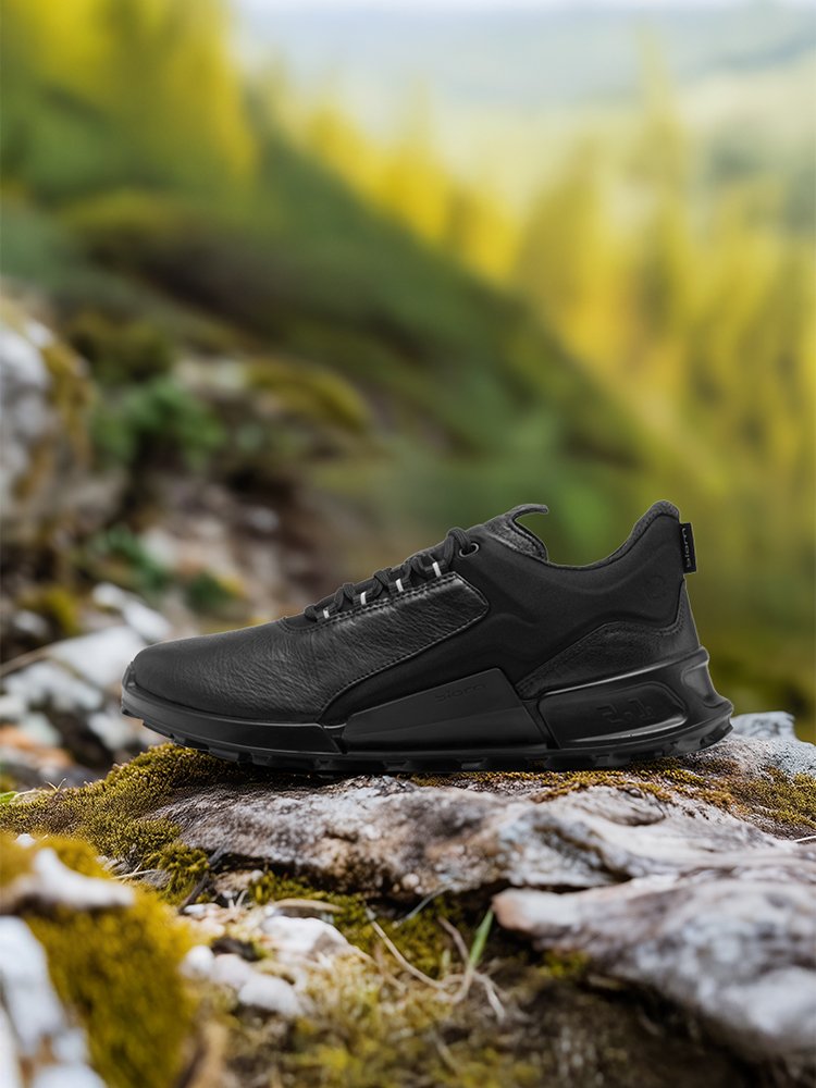 周末想去户外徒步，穿什么鞋？