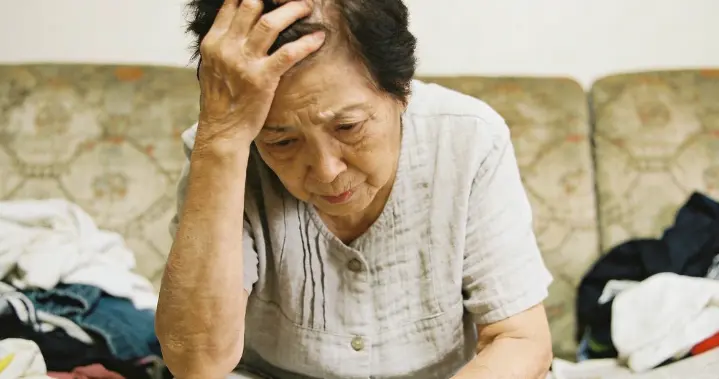 绝经后总感觉疲惫、心烦？这些不适背后的原因要清楚