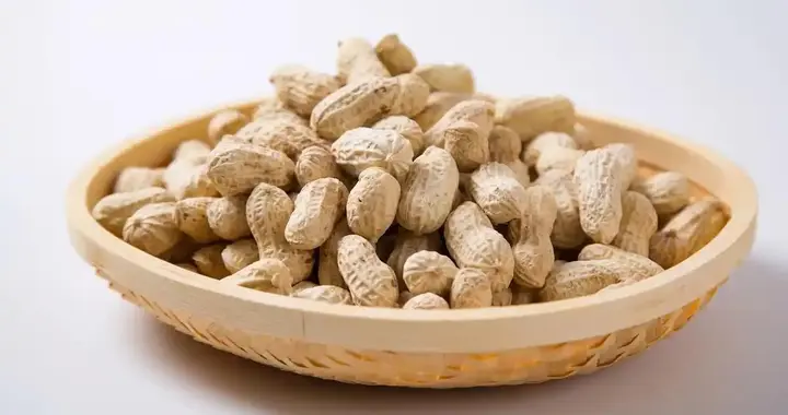 吃他汀一颗花生不能碰？医生提醒：不止花生，这2样食物也要小心