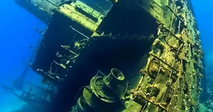 打捞1艘沉船，花掉3亿人民币？800年前海底盲盒，打开船舱都懵了