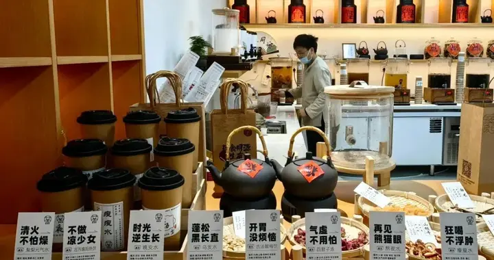 做中医奶茶3月亏40万，行业却卖642亿，到底输在哪里？