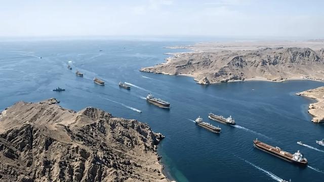 西府天尊：很多人不理解说，美国为什么也要