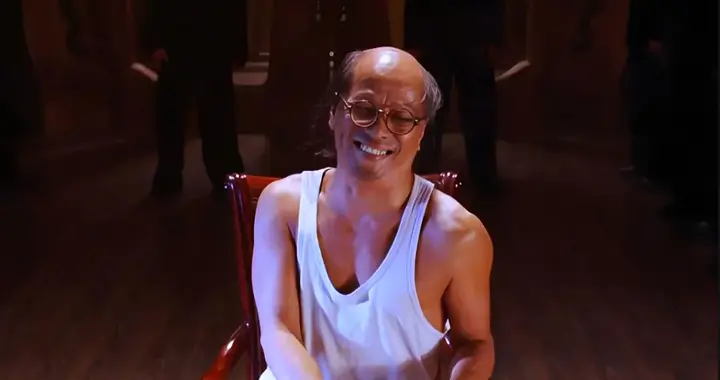 我们不是记者，我们祝自己记者节快乐！